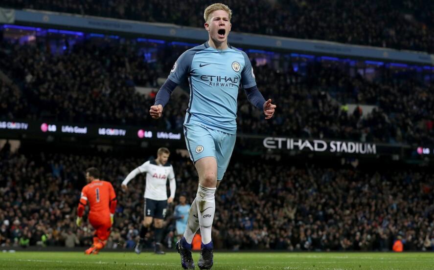 伯纳乌变装，现代化球场伯纳乌＂秒变＂橄榄球比赛场地