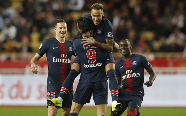 足球巴萨传奇出山担任俱乐部高层